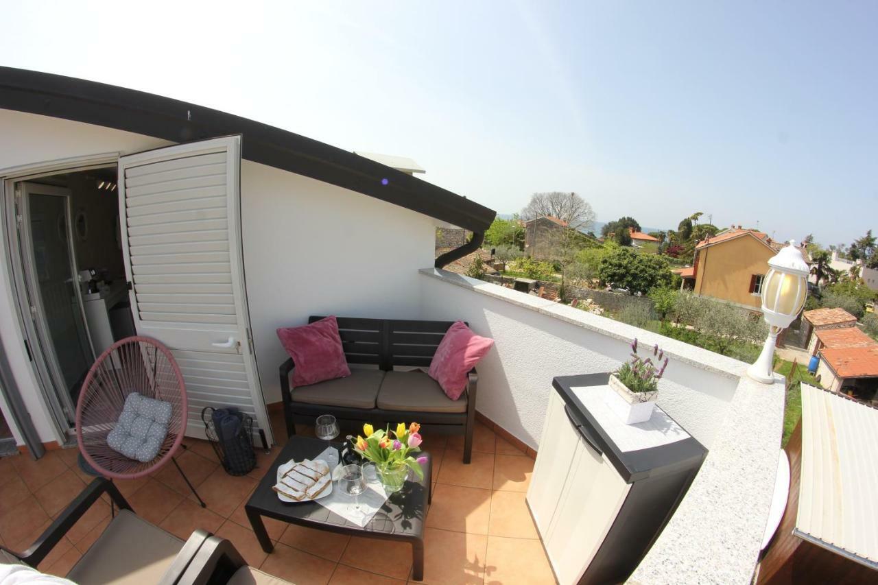 Room And Apartment Doris Lovrecica  Luaran gambar